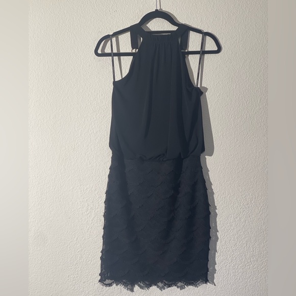 Guess Scalloped Dress
Style # GDHHP4008 - Picture 2 of 5